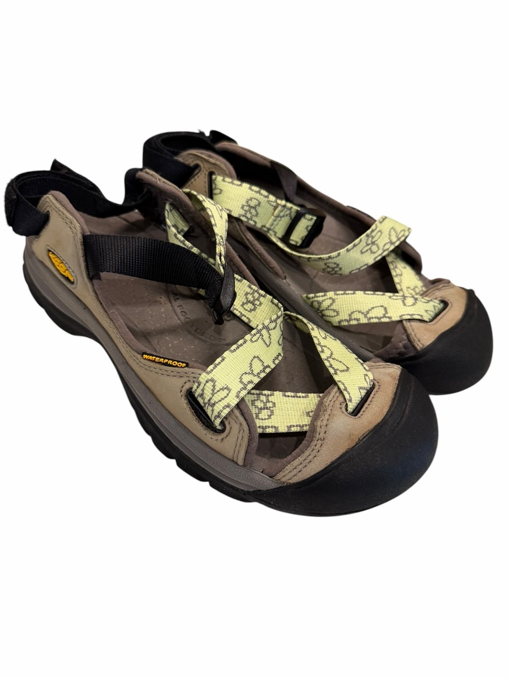 KEEN Venice H2 sandals Yellow Floral Shoes Size 8.5
